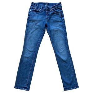 Silver Suki jeans straight leg mid rise medium blue stretchy soft denim size 28